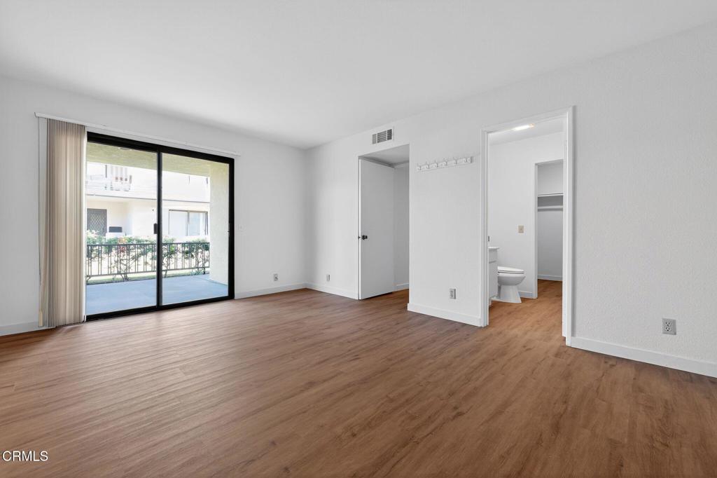 31200 Landau Boulevard 2703