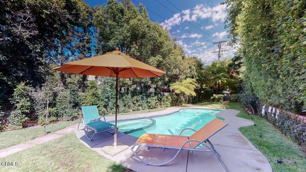 101 S Rockingham Avenue