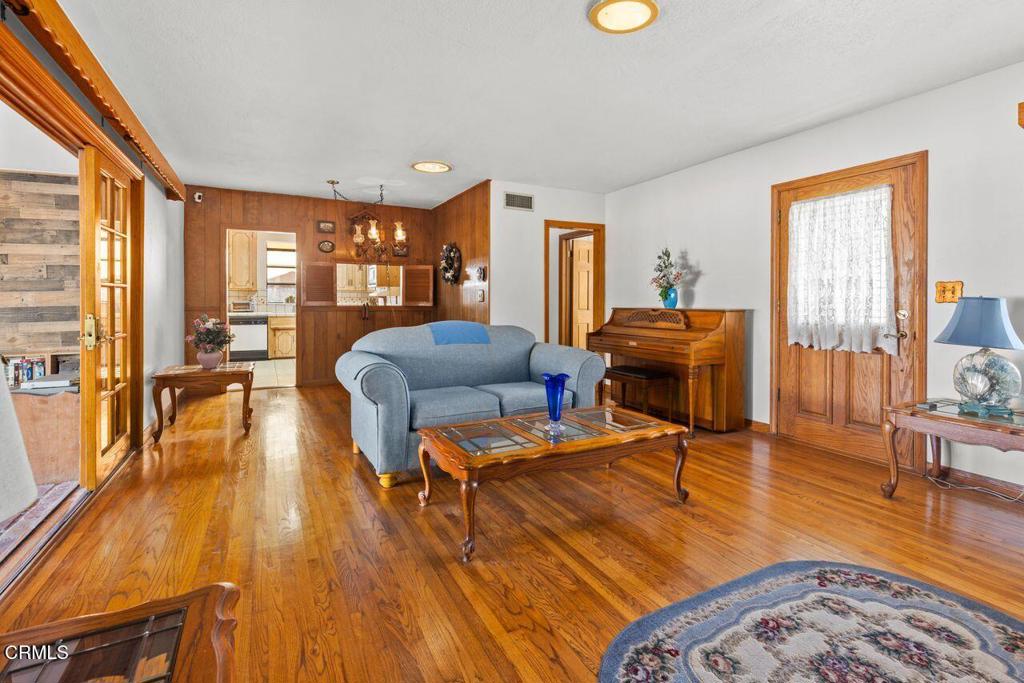 1331 E Marbury Street