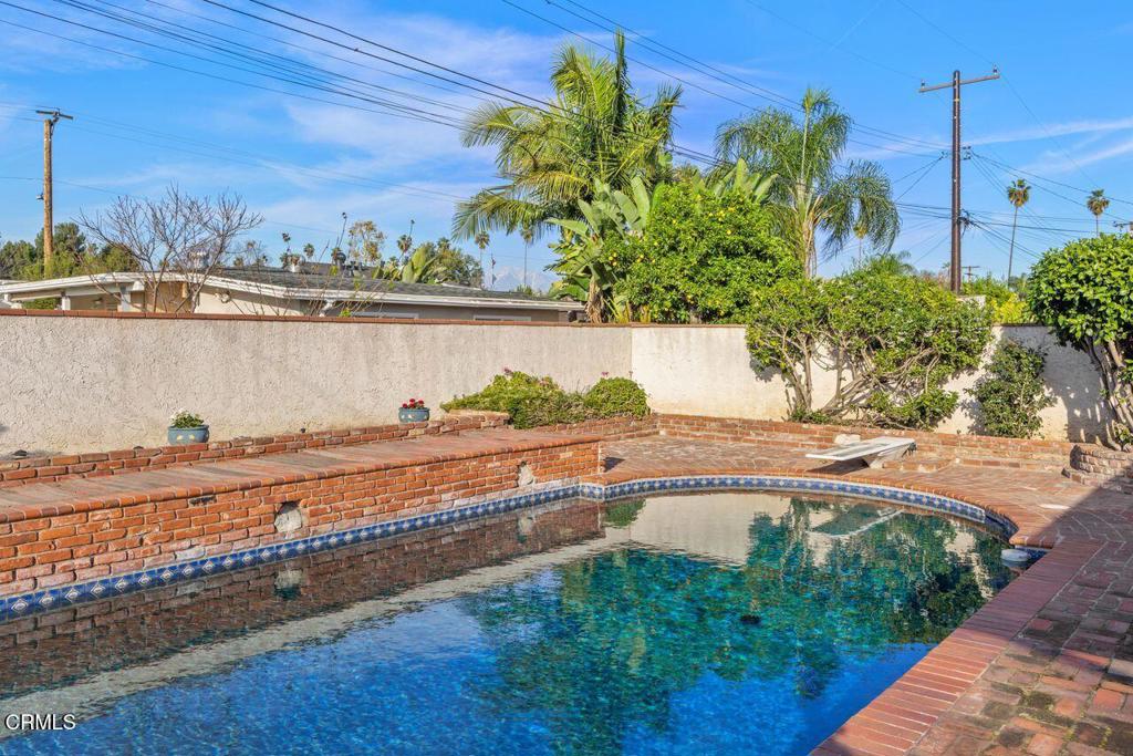 1331 E Marbury Street