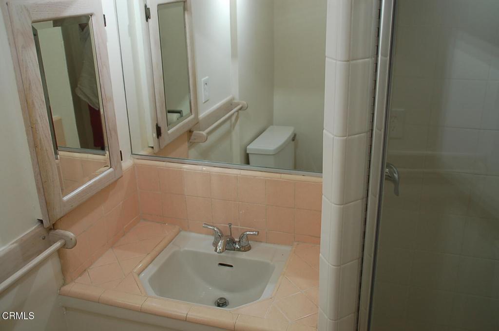 719 W Camino Real Avenue B