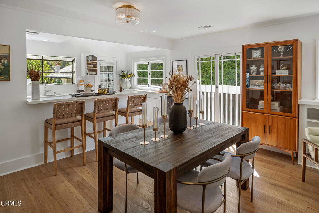 930 N Catalina Avenue