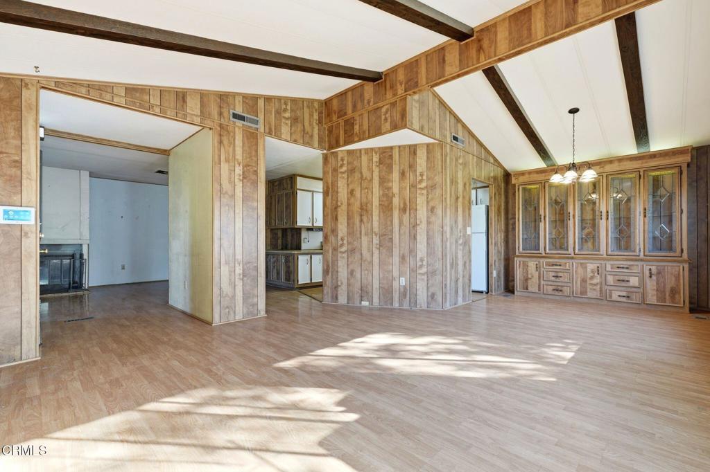 1320 San Bernardino 28