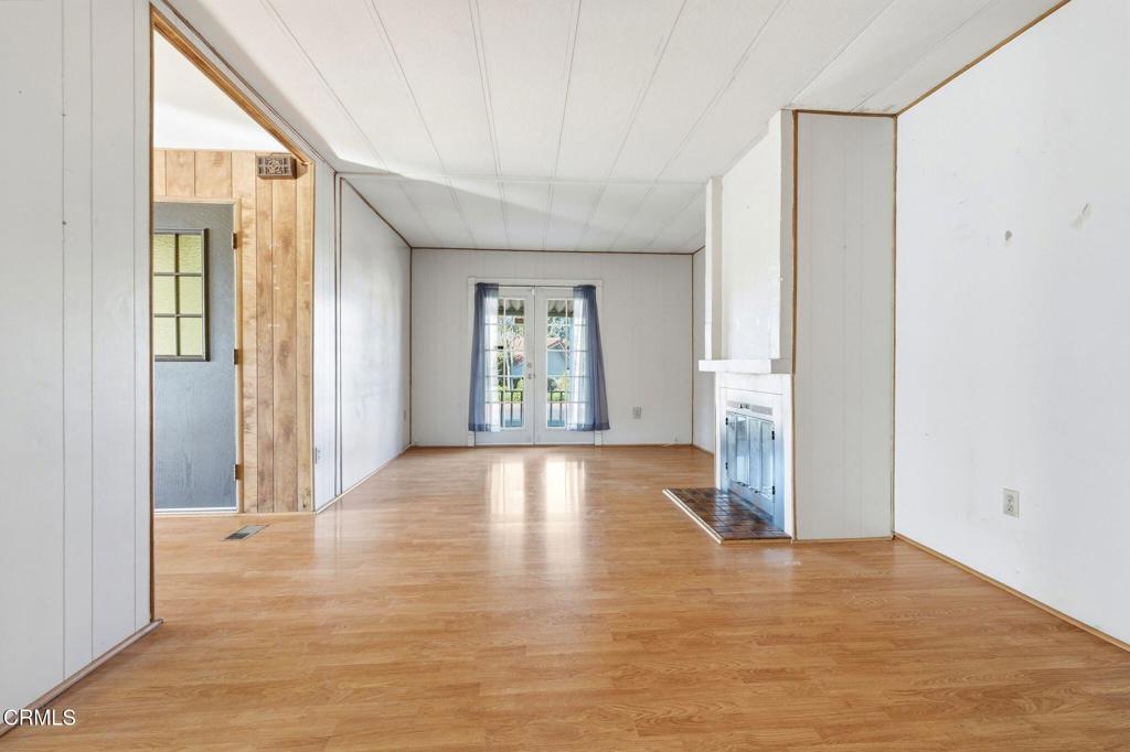 1320 San Bernardino 28