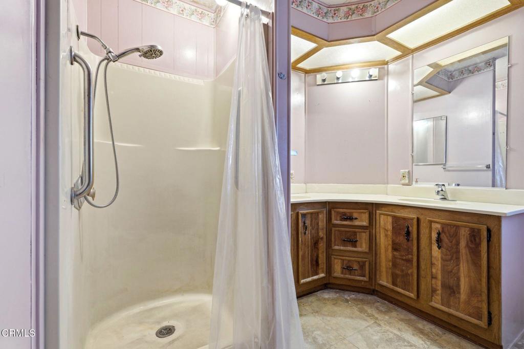 1320 San Bernardino 28