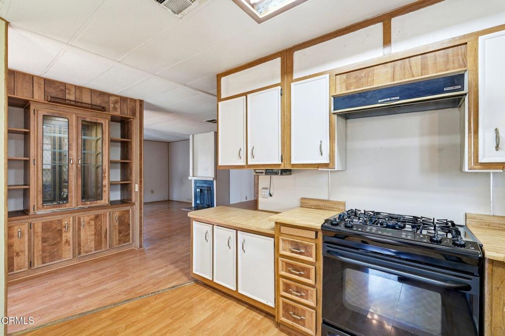 1320 San Bernardino 28