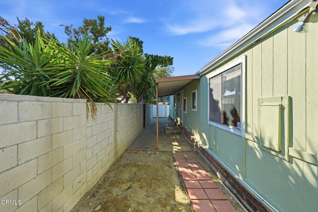 1320 San Bernardino 28