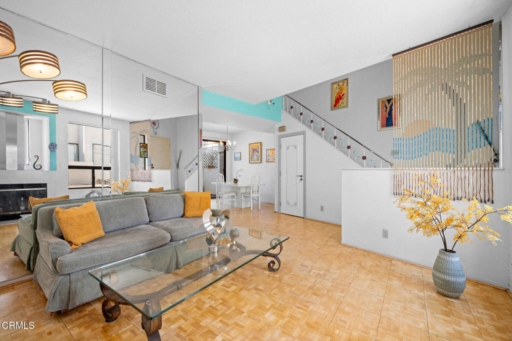 1340 Glenwood Road 17