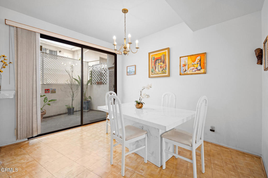 1340 Glenwood Road 17