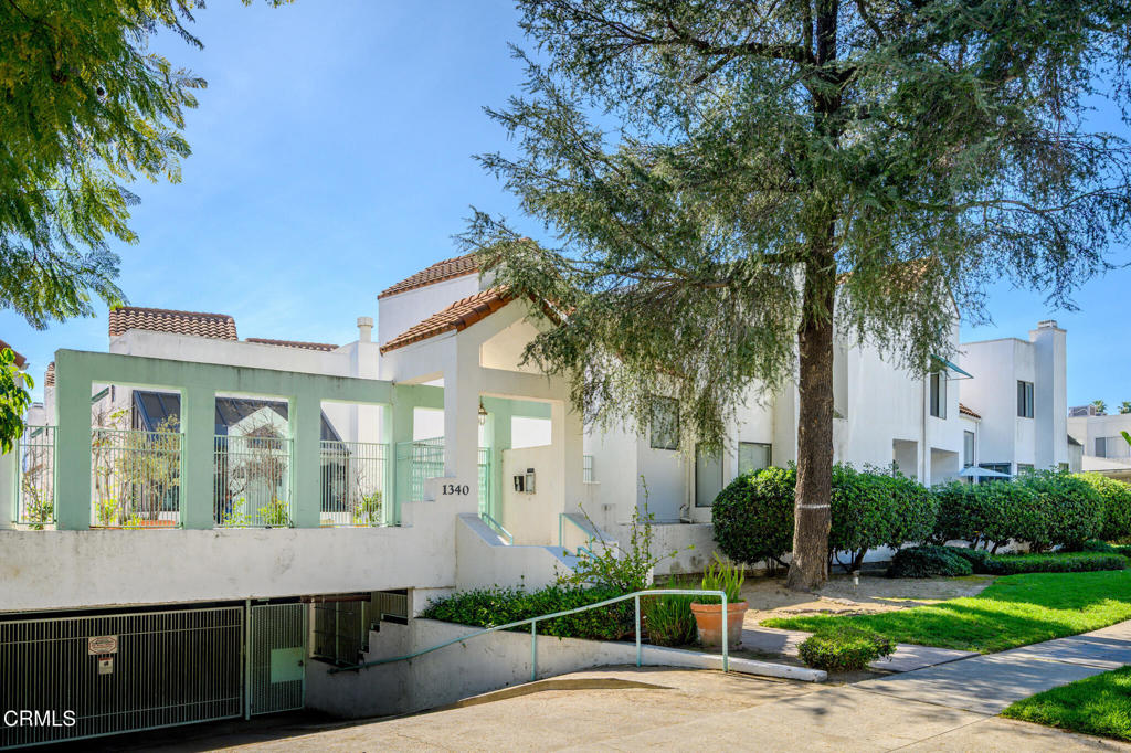 1340 Glenwood Road 17