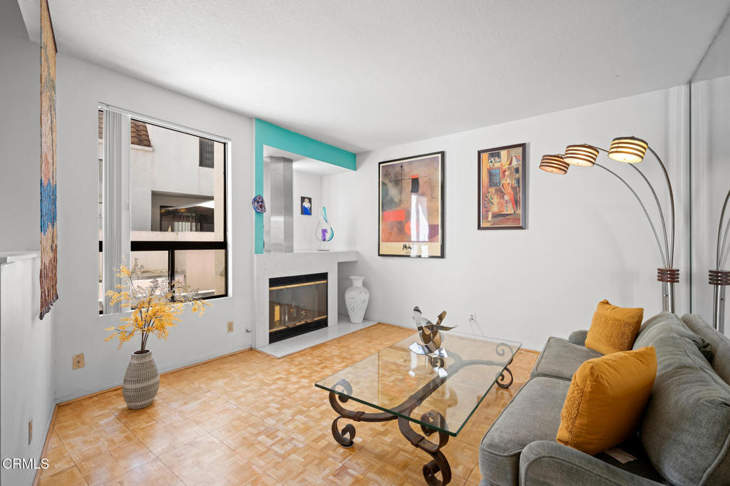 1340 Glenwood Road 17