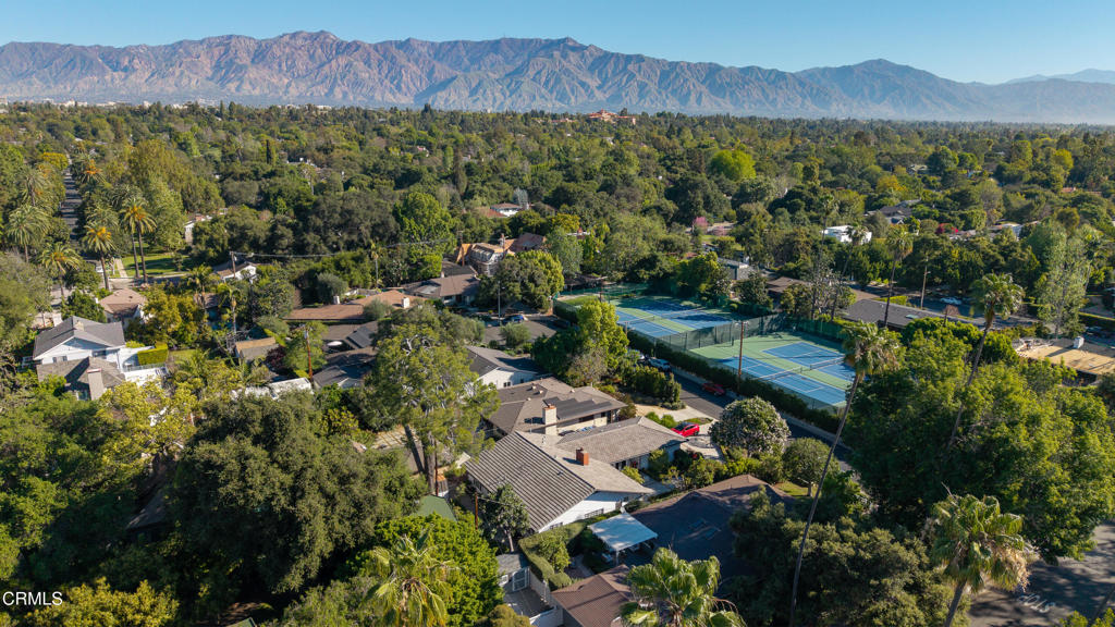 1525 Oak Meadow Lane