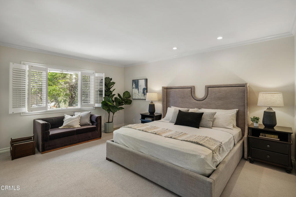 1525 Oak Meadow Lane