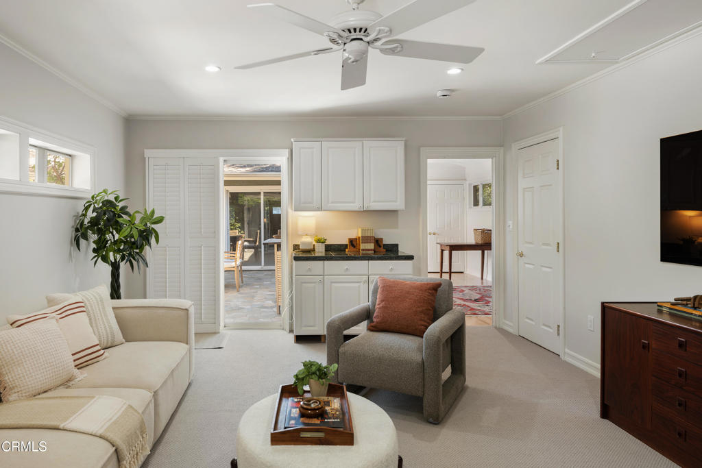 1525 Oak Meadow Lane