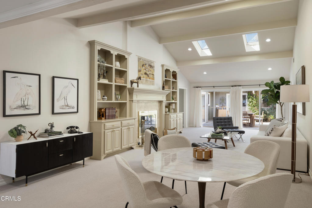 1525 Oak Meadow Lane