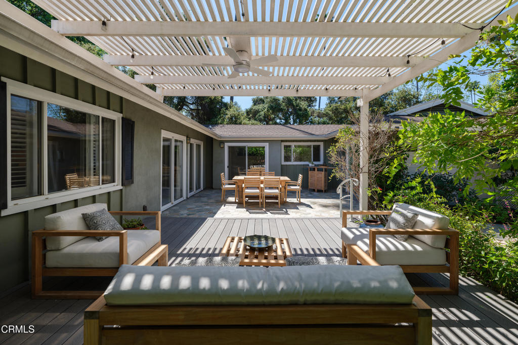 1525 Oak Meadow Lane