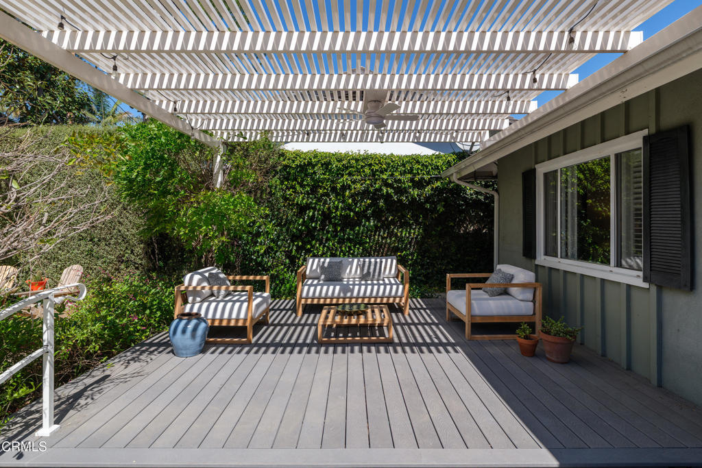 1525 Oak Meadow Lane