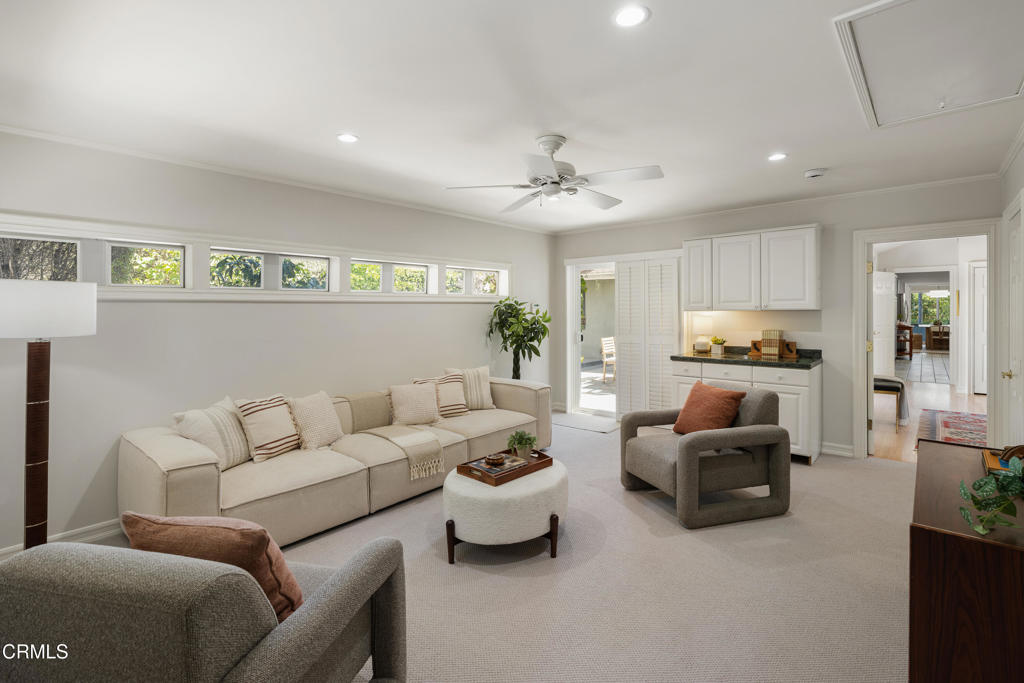 1525 Oak Meadow Lane