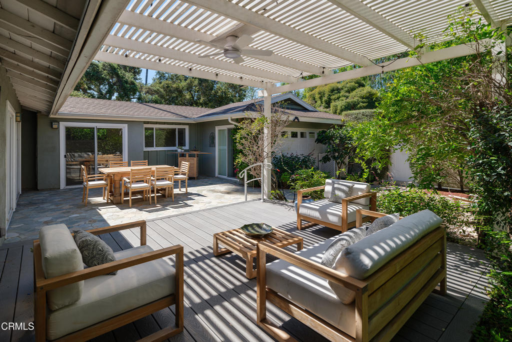 1525 Oak Meadow Lane