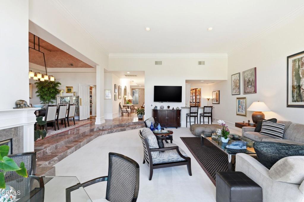 2317 Canyonback Road