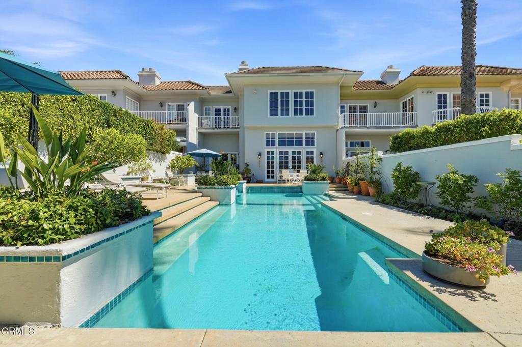 2317 Canyonback Road