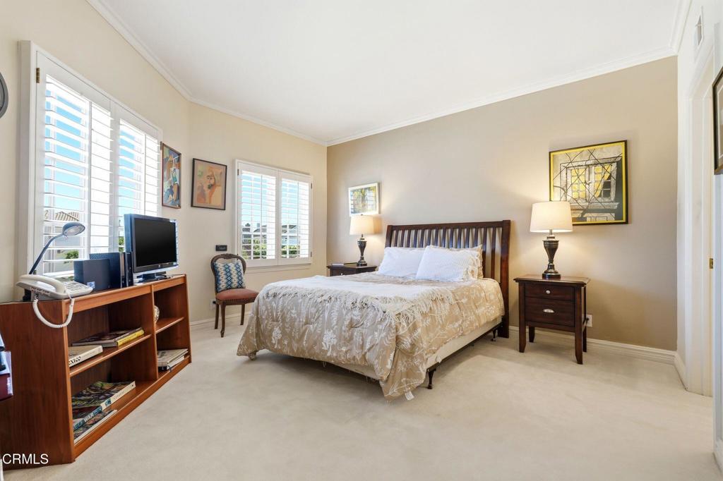 2317 Canyonback Road