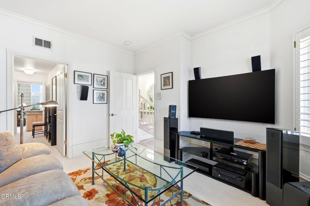 2317 Canyonback Road