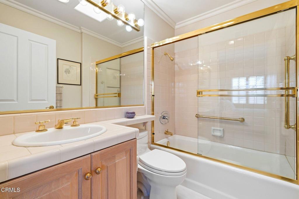 2317 Canyonback Road