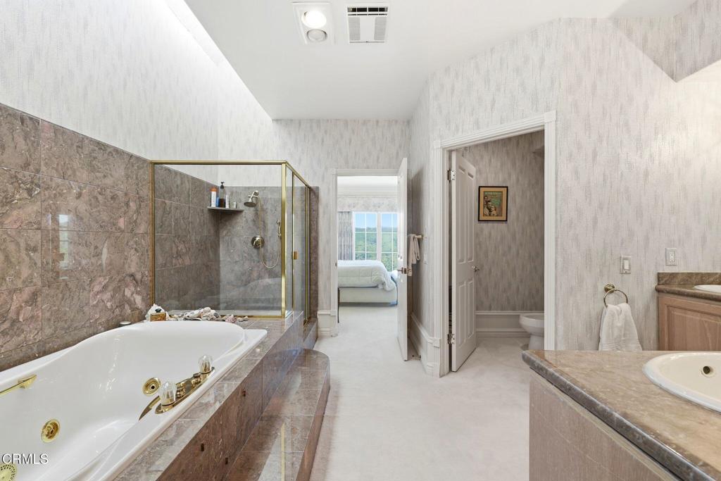 2317 Canyonback Road