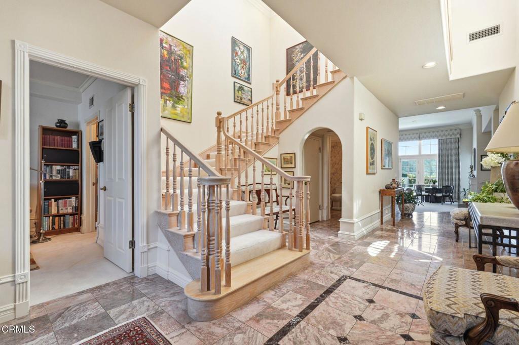 2317 Canyonback Road