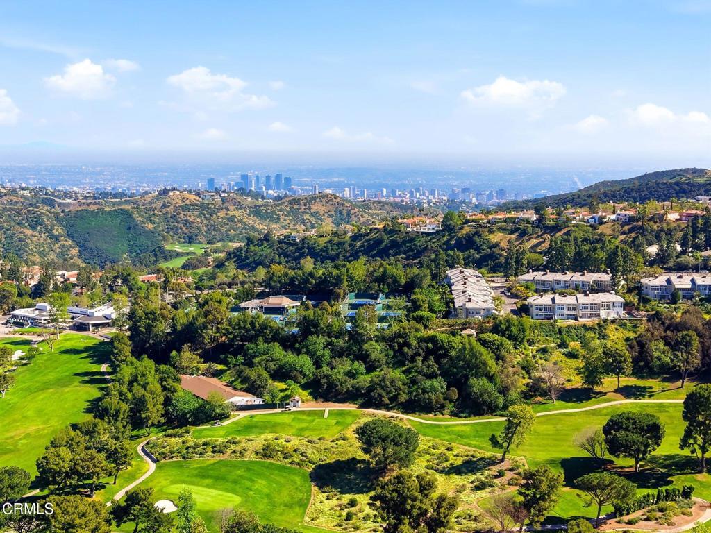 2317 Canyonback Road