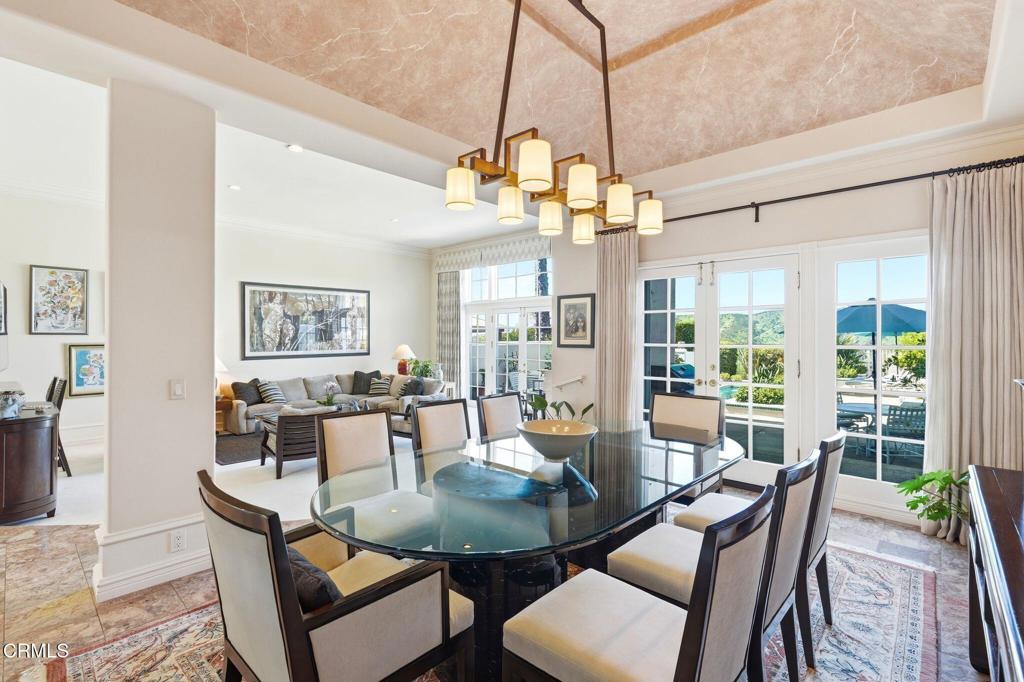 2317 Canyonback Road