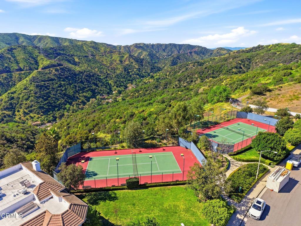 2317 Canyonback Road