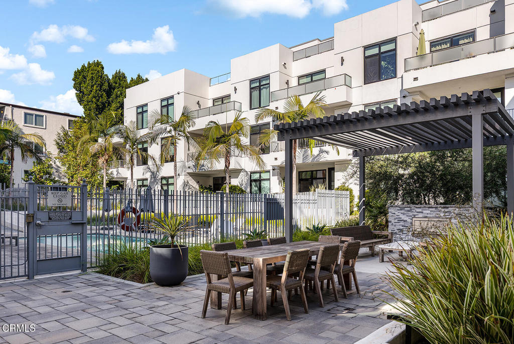 399 E Del Mar Boulevard 107