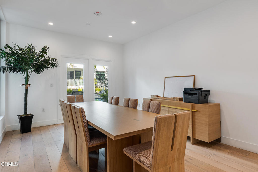 399 E Del Mar Boulevard 107