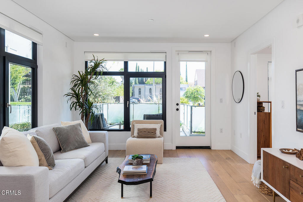 399 E Del Mar Boulevard 107