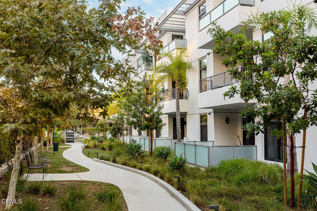 399 E Del Mar Boulevard 107