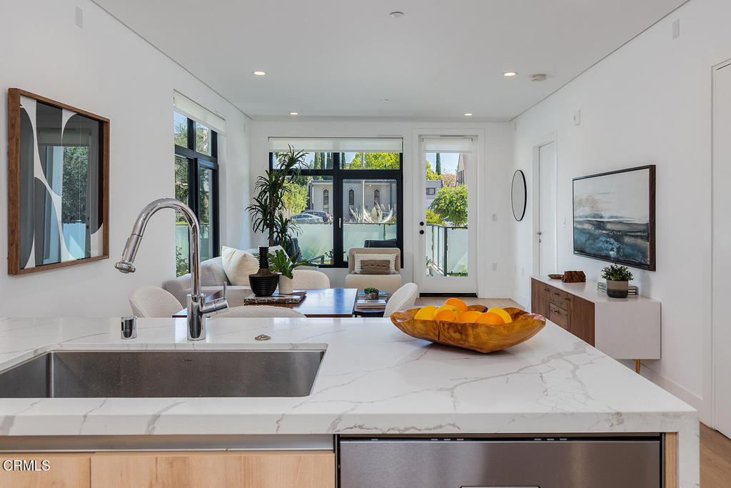 399 E Del Mar Boulevard 107