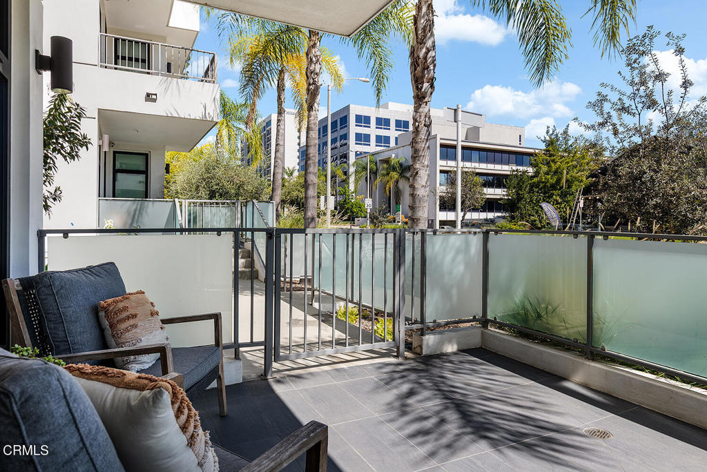 399 E Del Mar Boulevard 107