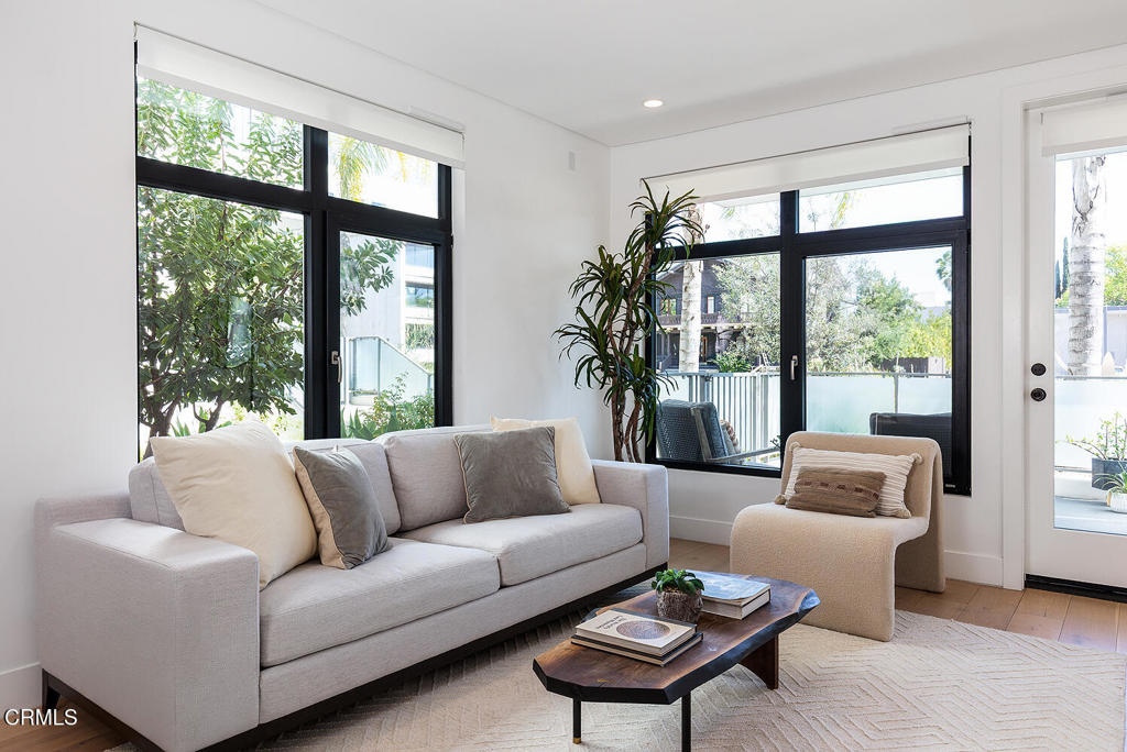 399 E Del Mar Boulevard 107