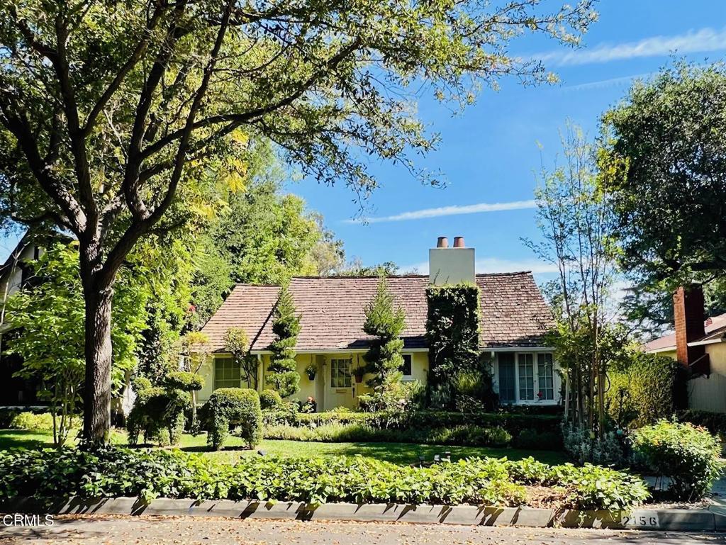 2156 El Molino Place