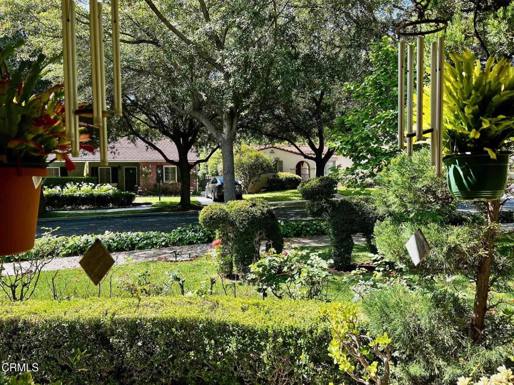 2156 El Molino Place