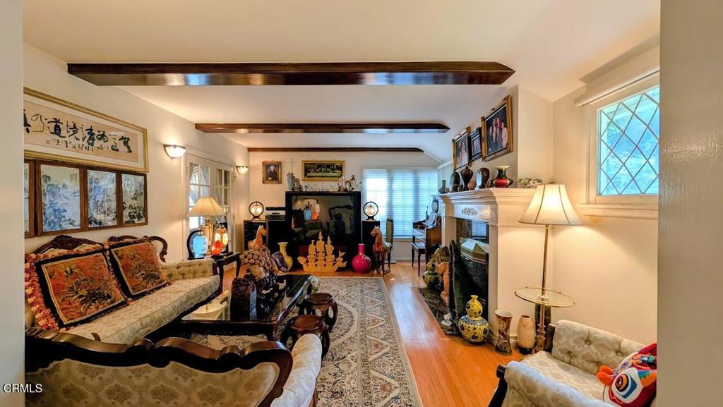 2156 El Molino Place