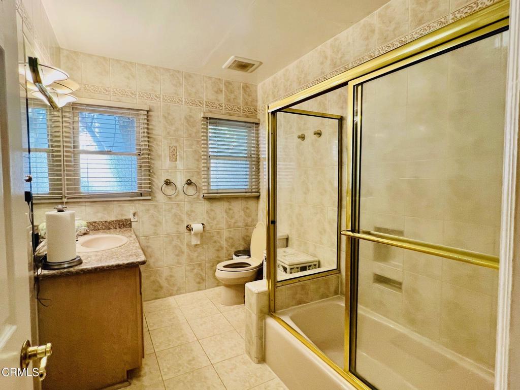 2156 El Molino Place