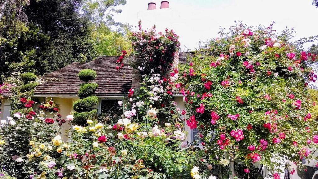 2156 El Molino Place