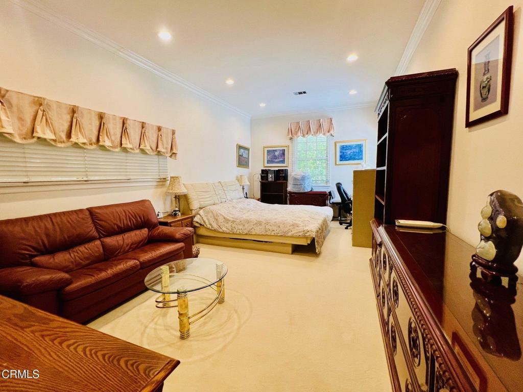 2156 El Molino Place