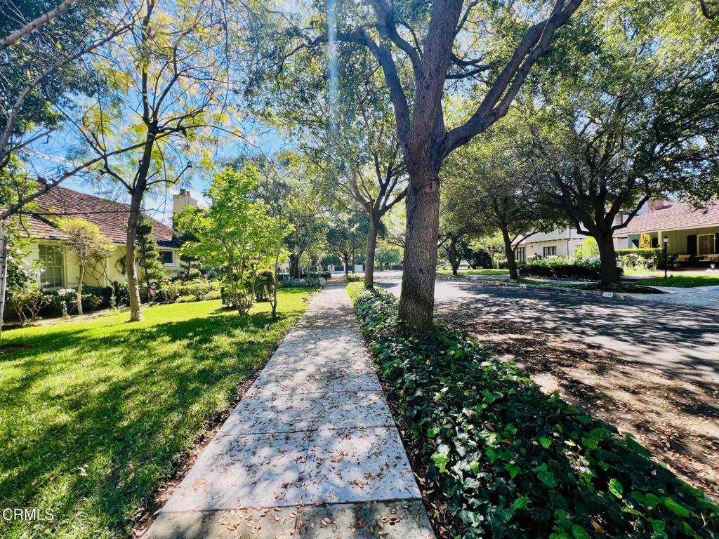 2156 El Molino Place