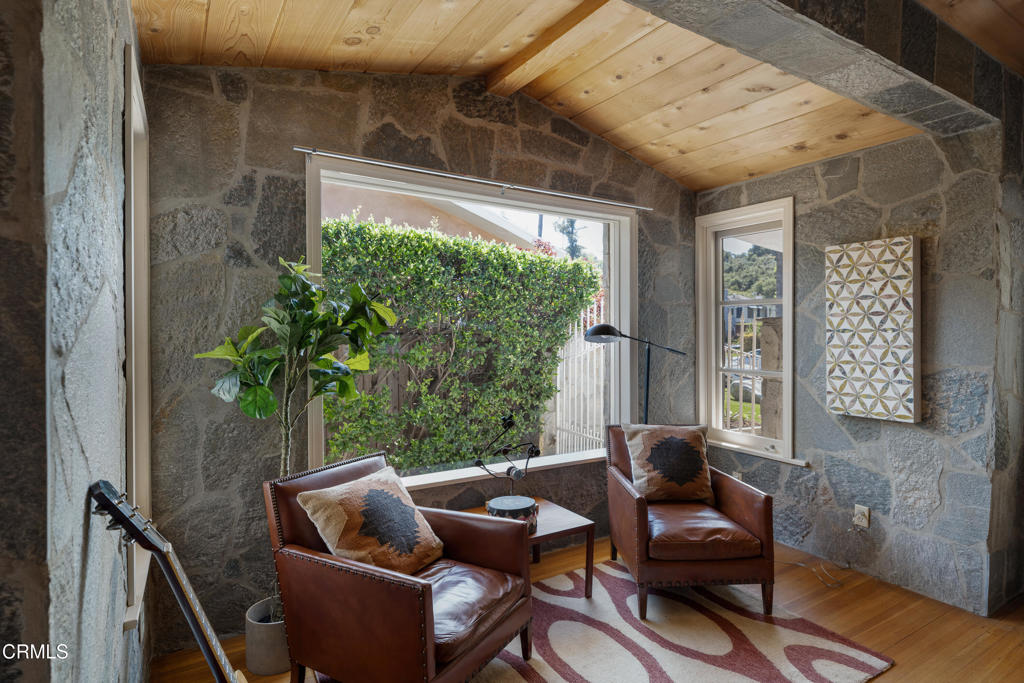 1541 Chickasaw Avenue