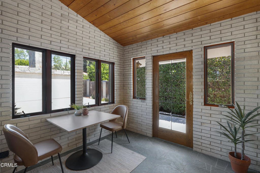 1541 Chickasaw Avenue