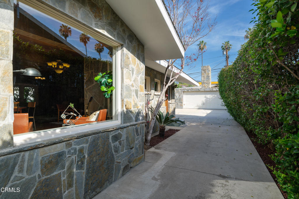 1541 Chickasaw Avenue